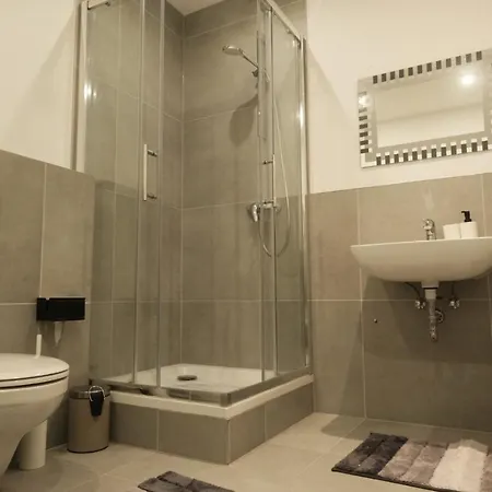 Apartamento 2 Monteurswohnung Mit Kuche Und Bad